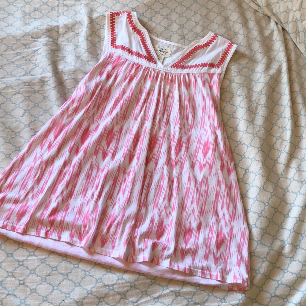 Super cute top!!